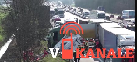 Германия: 24 летний водитель фуры не заметил пробку