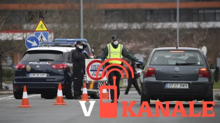 В Испании грузовик наехал на пост полиции: шесть человек погибли