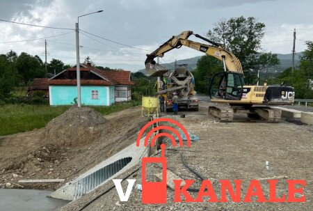 Украина: На автодороге P-24 в Ивано-Франковской области ремонтируют мост