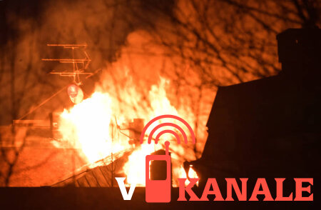 В Домодедово местный житель поджег дом и отстреливался от пожарных