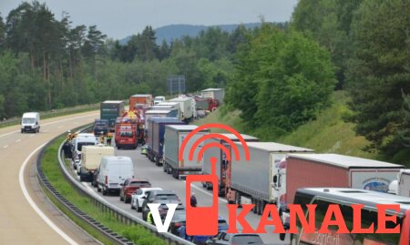 Германия: Серьезная авария с грузовиком на трассе А 6