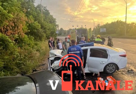 В Кемерове восемь человек пострадали в страшном ДТП